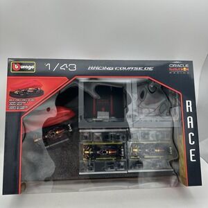 Burago 1:43 Formula 1 Deluxe Paddock Set Pit Crew Figures & Garage SP 11 Driver